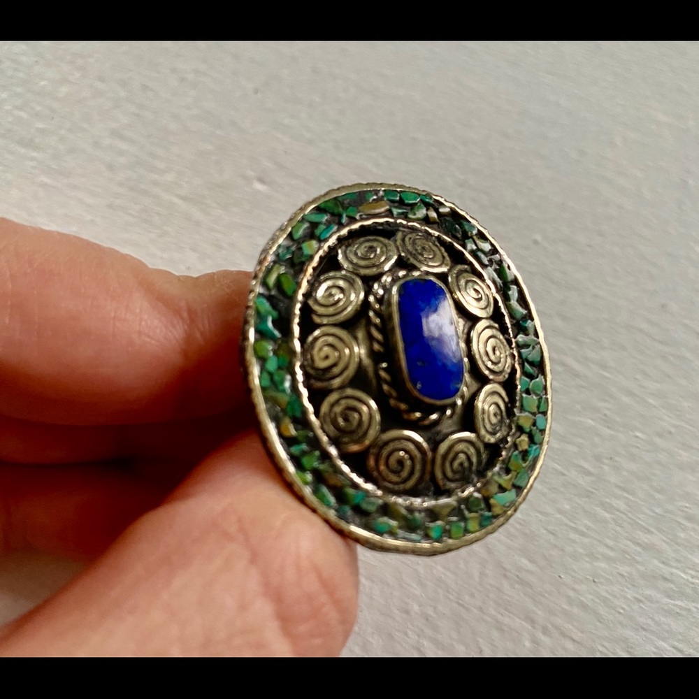 Ring - Picture 6 of 9